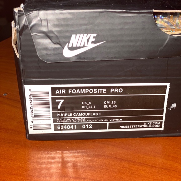 Nike Air Foamposite - Picture 2 of 6